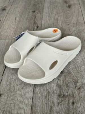 CHANCLETAS BLANCAS CHT62