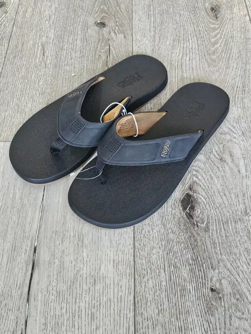 CHANCLETAS NEGRAS CHT63