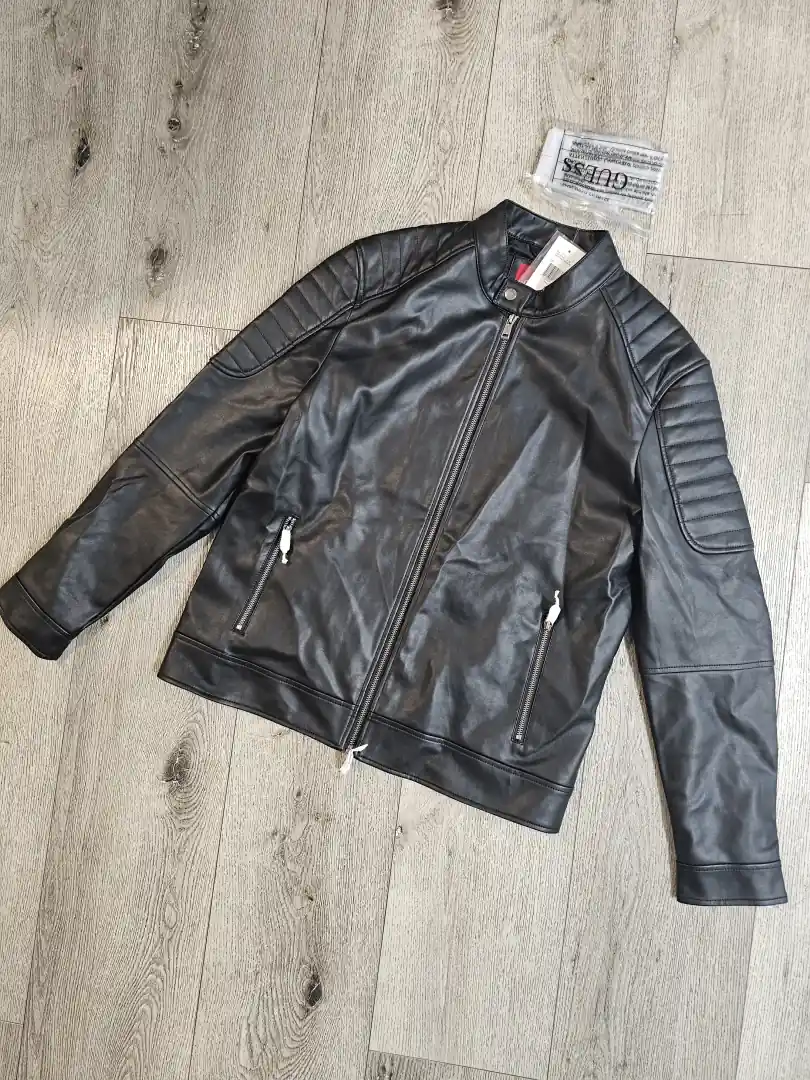CHAQUETA NEGRA CQT2