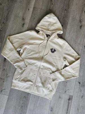 ENGUATADA BEIGE EGTD7