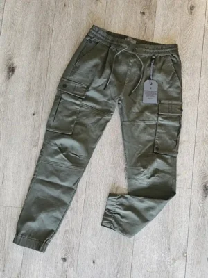 JOGGER VERDE JGG100