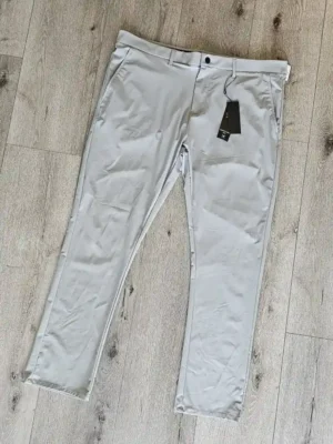 PANTALÓN GRIS PTN236