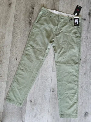 PANTALÓN VERDE PTN215