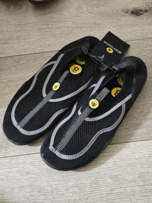 PANTUFLAS NEGRAS SDL310