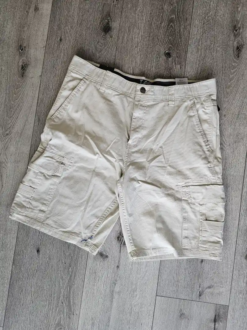 SHORT BEIGE SHT205