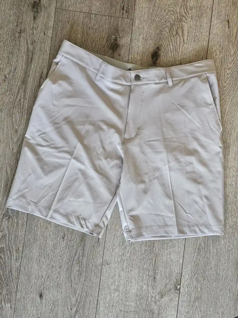 SHORT GRIS SHT223