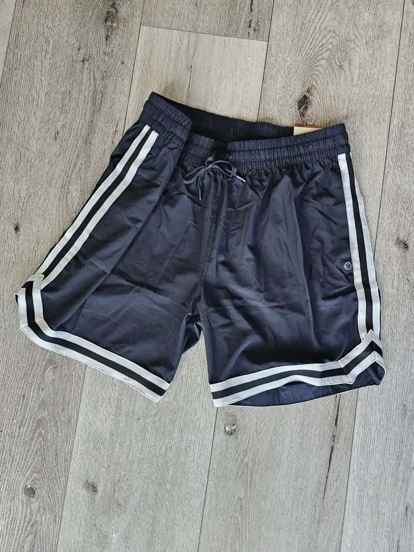 SHORT NEGRO SHT217