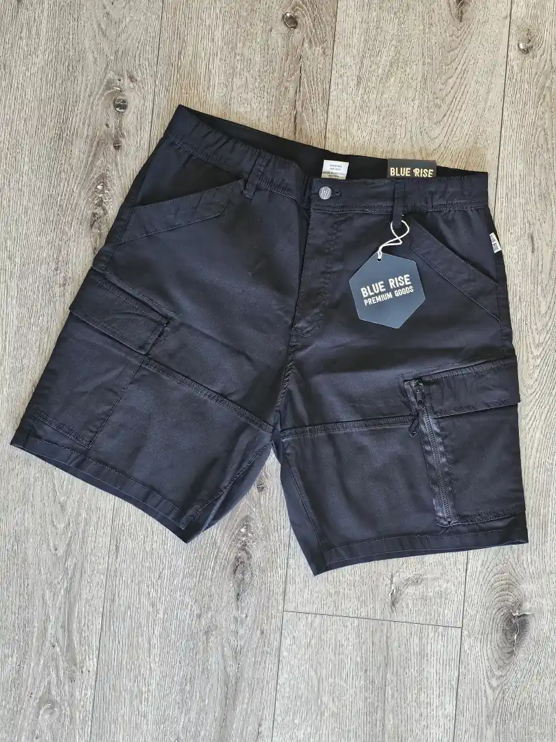SHORT NEGRO SHT222