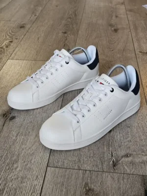 TENIS BLANCOS HILFIGER TN136