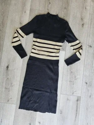 VESTIDO NEGRO RAYADO VTD408