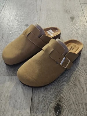 ZUECOS BEIGE DE MUJER SDL316