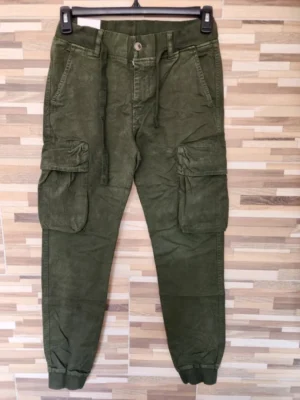 JOGGER MARRÓN JGG102