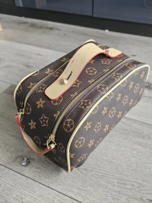 BOLSO DE ASEO MARRÓN LOUIS VUITTON BLS31