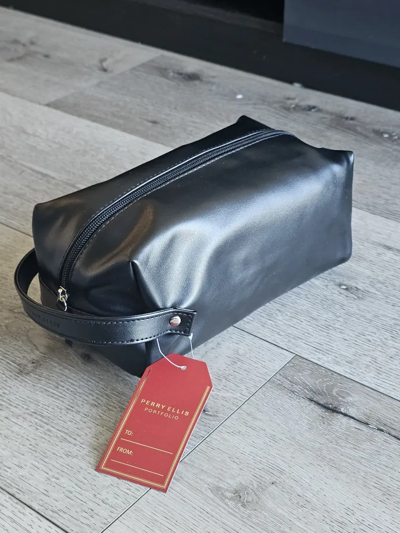 BOLSO DE ASEO NEGRO PERRY ELLIS PORTFOLIO BLS37