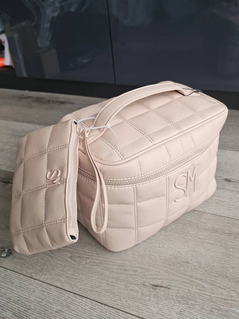 BOLSO DE ASEO ROSADO ACOLCHADO BLS30