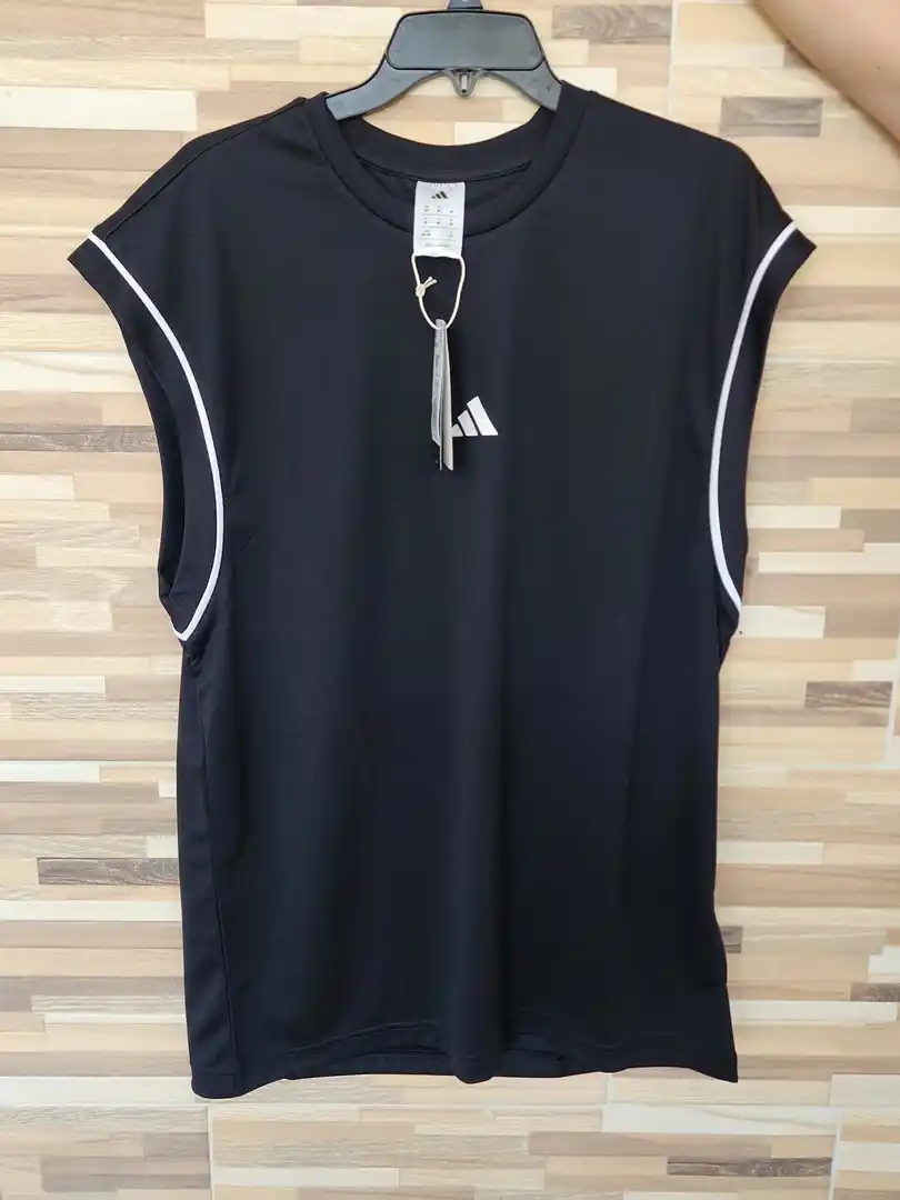 CAMISETA NEGRA ADIDAS CMST69