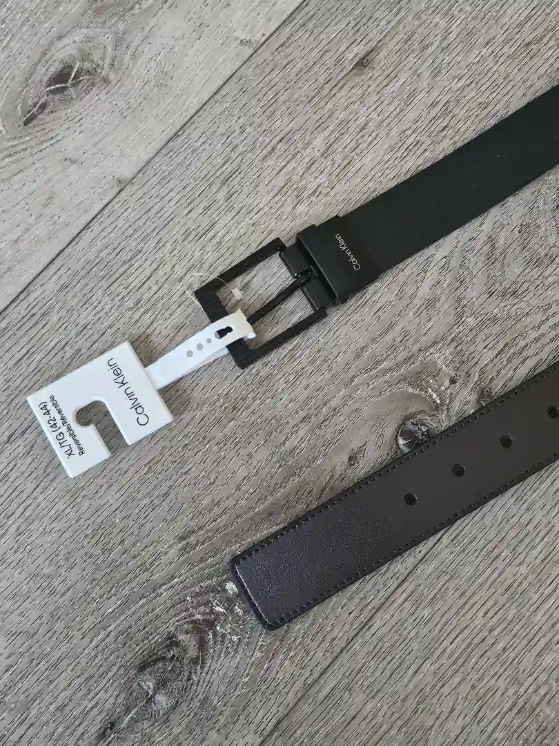 CINTO NEGRO CALVIN KLEIN CT17
