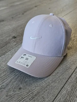 GORRA ROSA NIKE GRA10