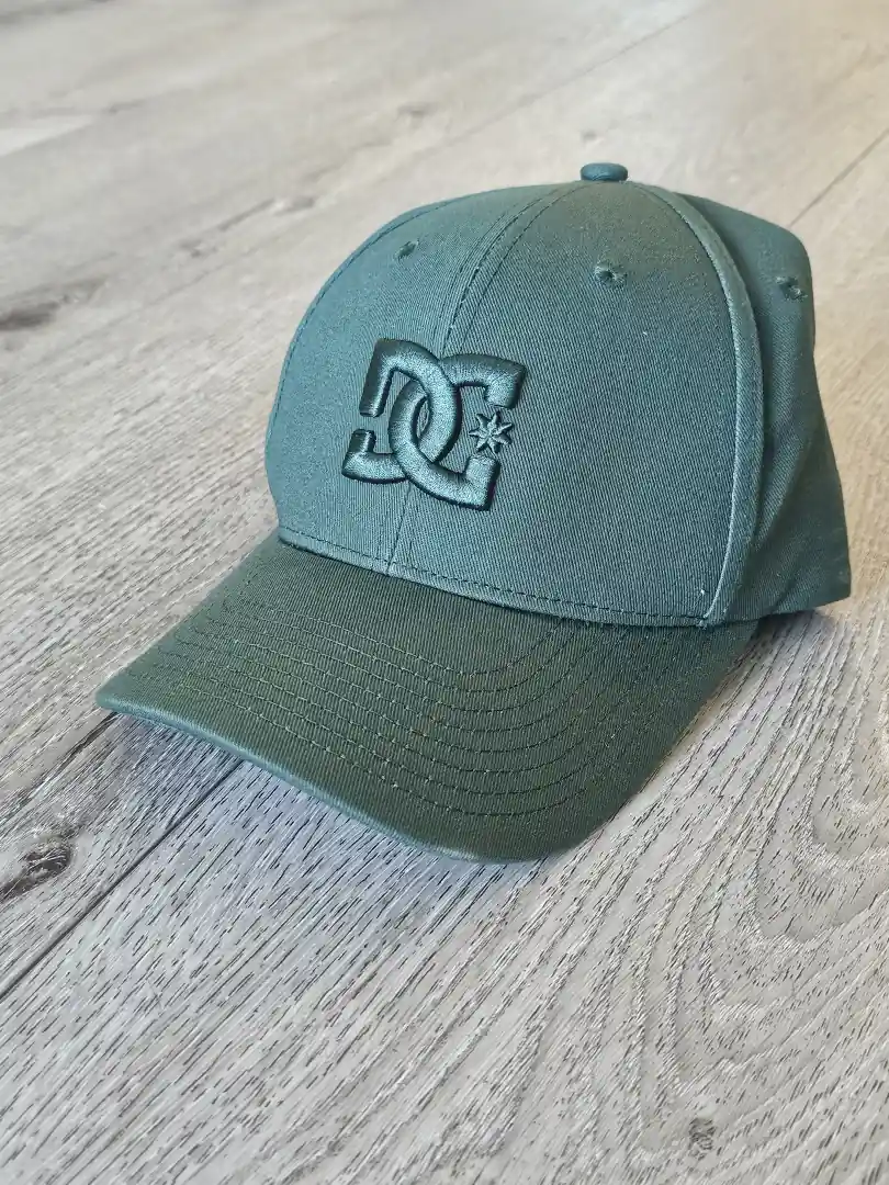 GORRA VERDE DC GRA15
