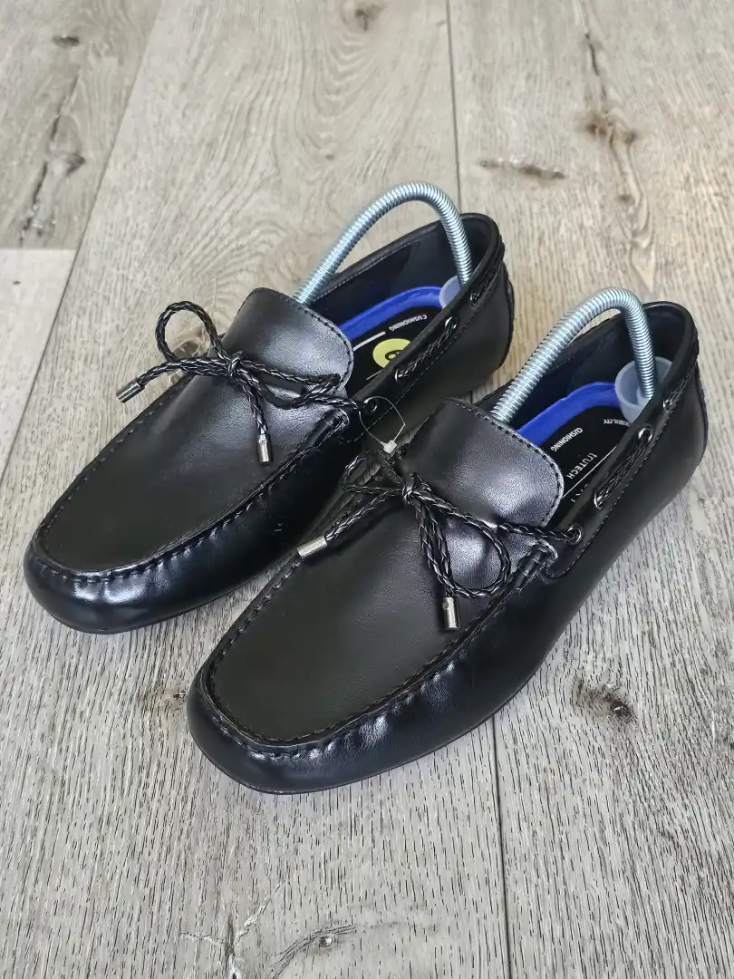 MOCASINES NEGROS MCS19
