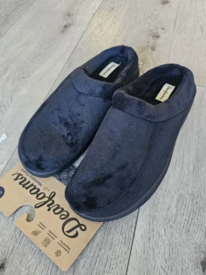 PANTUFLAS NEGRAS SDL388