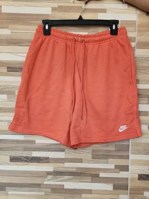 SHORT NARANJA NIKE SHT239