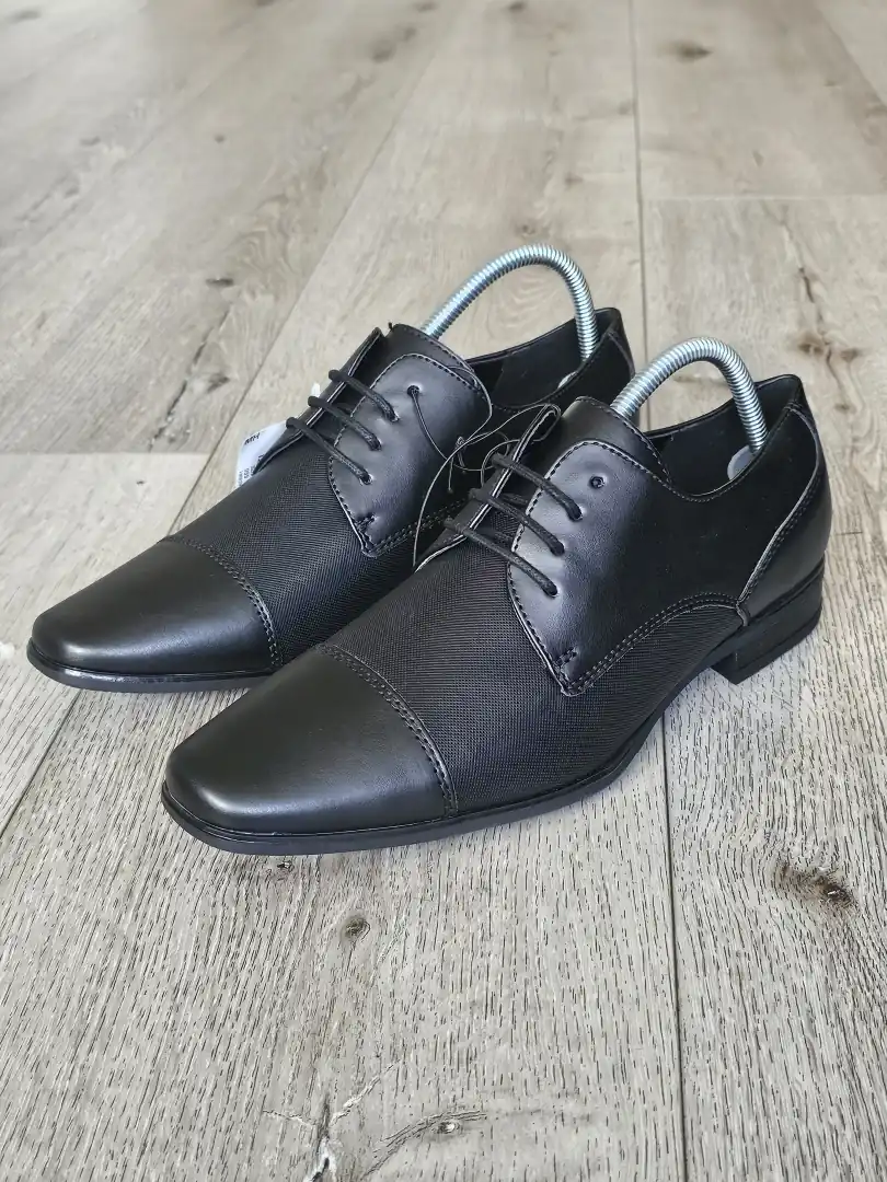 ZAPATOS NEGROS CALVIN KLEIN ZPT186