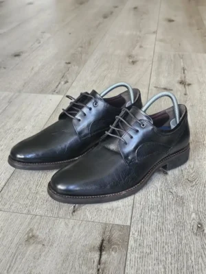 ZAPATOS NEGROS ZPT194