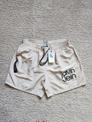 SHORT DE PLAYA CALVIN KLEIN SHT282