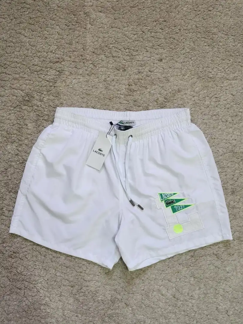 SHORT DE PLAYA LACOSTE SHT244