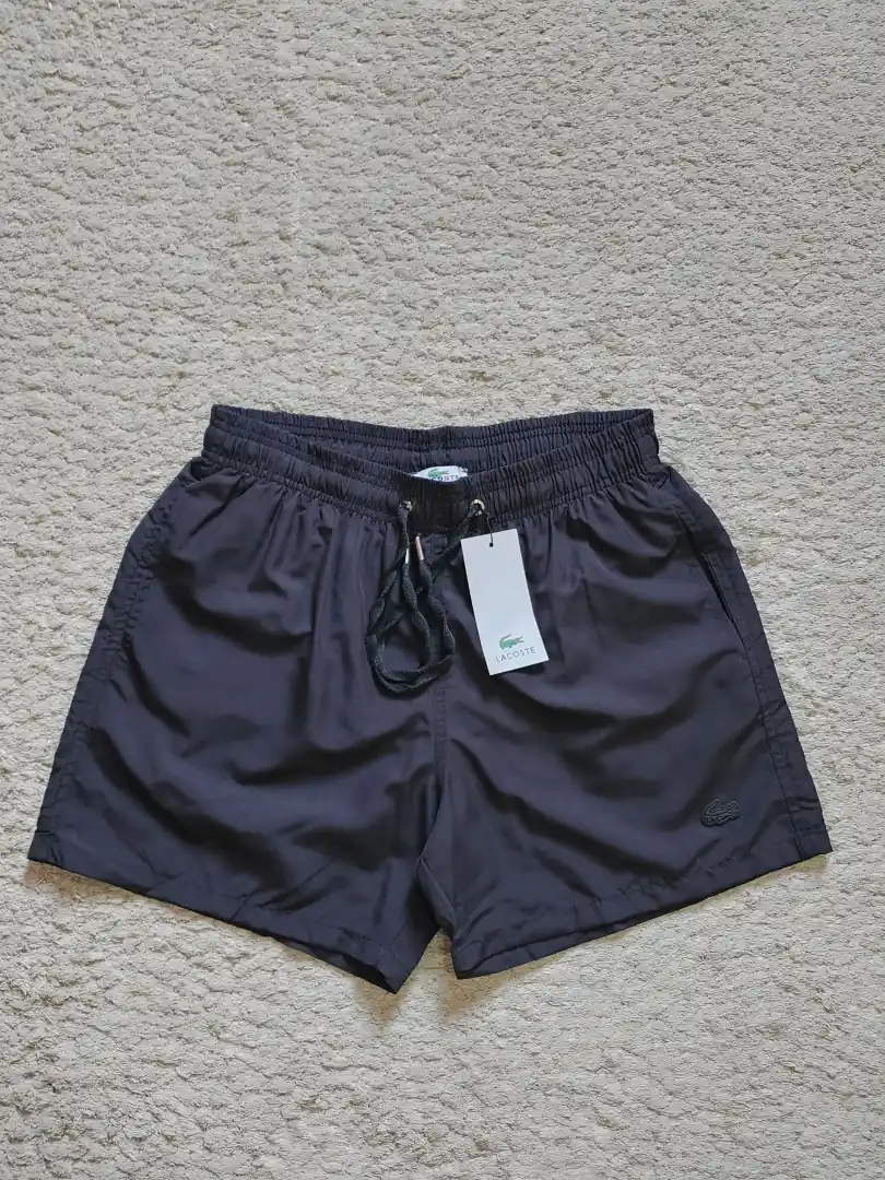 SHORT DE PLAYA LACOSTE SHT263