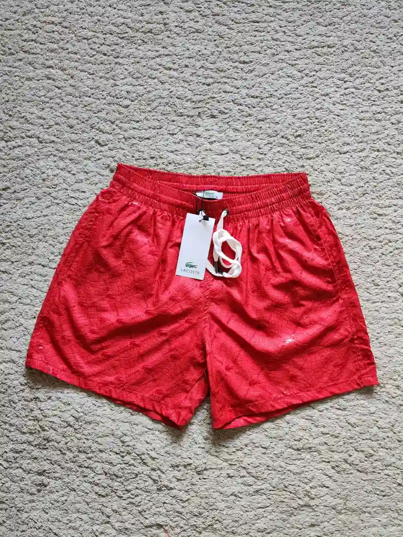 SHORT DE PLAYA LACOSTE SHT289