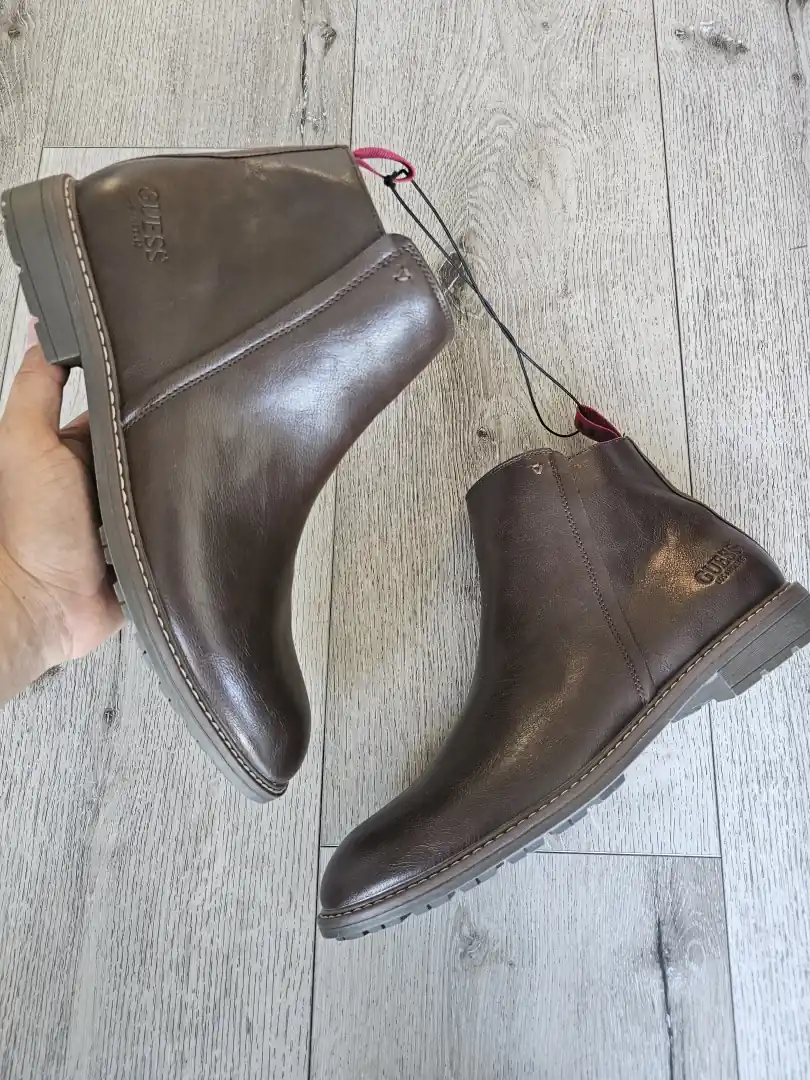 BOTAS GUESS BTS203