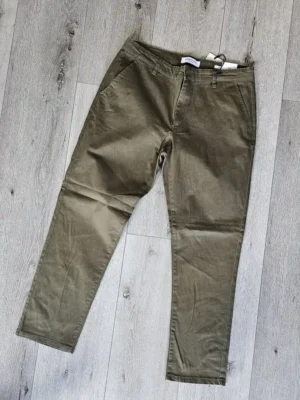 PANTALÓN PTN351
