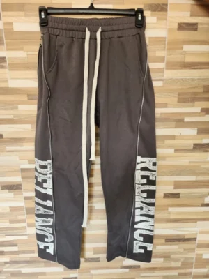 PANTALONETA ANCHA PTNT28