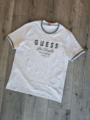 PULLOVER GUESS PLV642