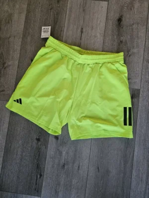 SHORT ADIDAS SHT296