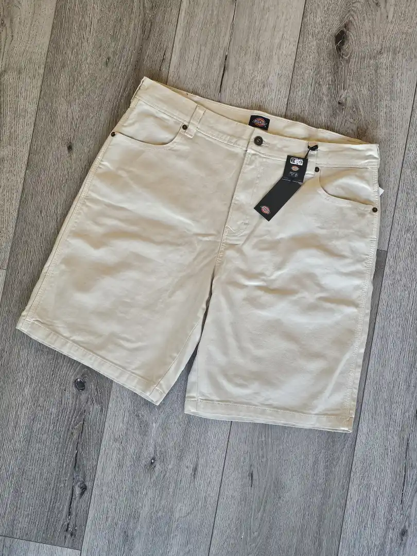 SHORT SHT301
