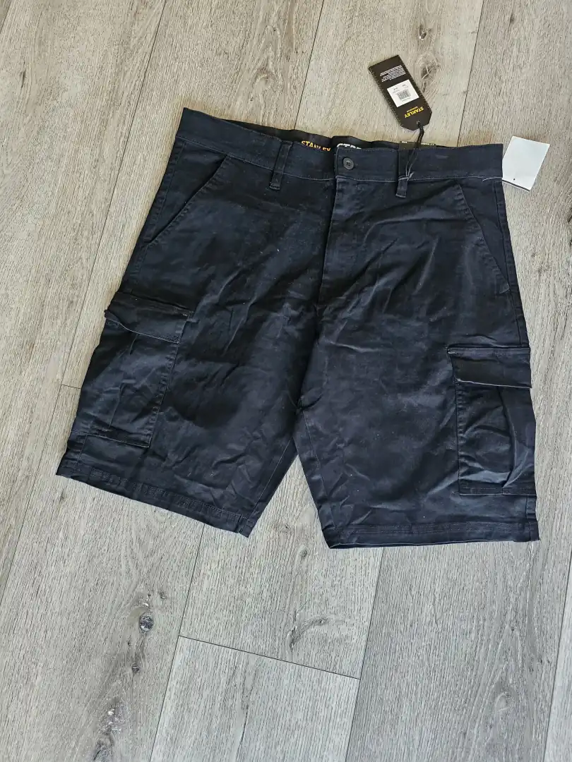 SHORT SHT307