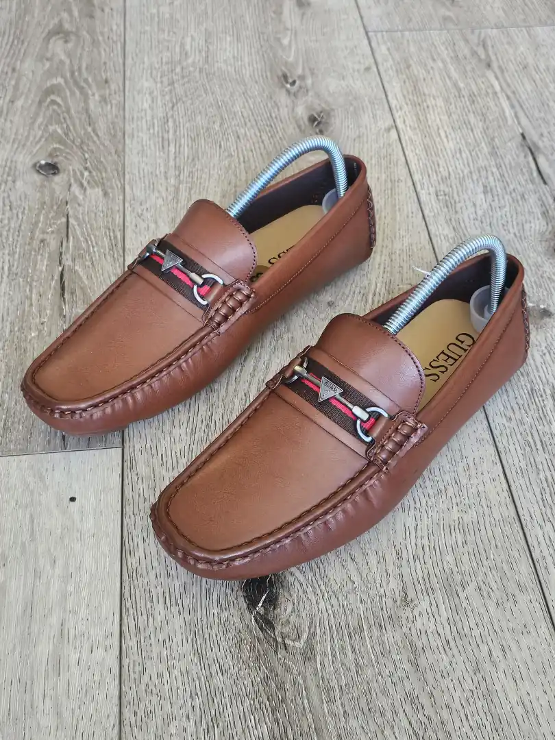 MOCASINES GUESS MCSN36
