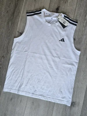 CAMISETA ADIDAS CMST90