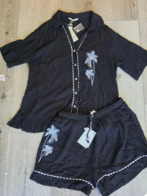 CONJUNTO ACJT1