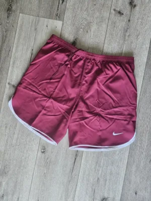 SHORT SHT336