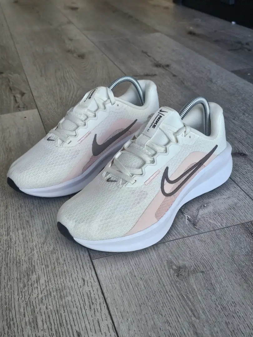 TENIS DE MUJER NIKE TN188