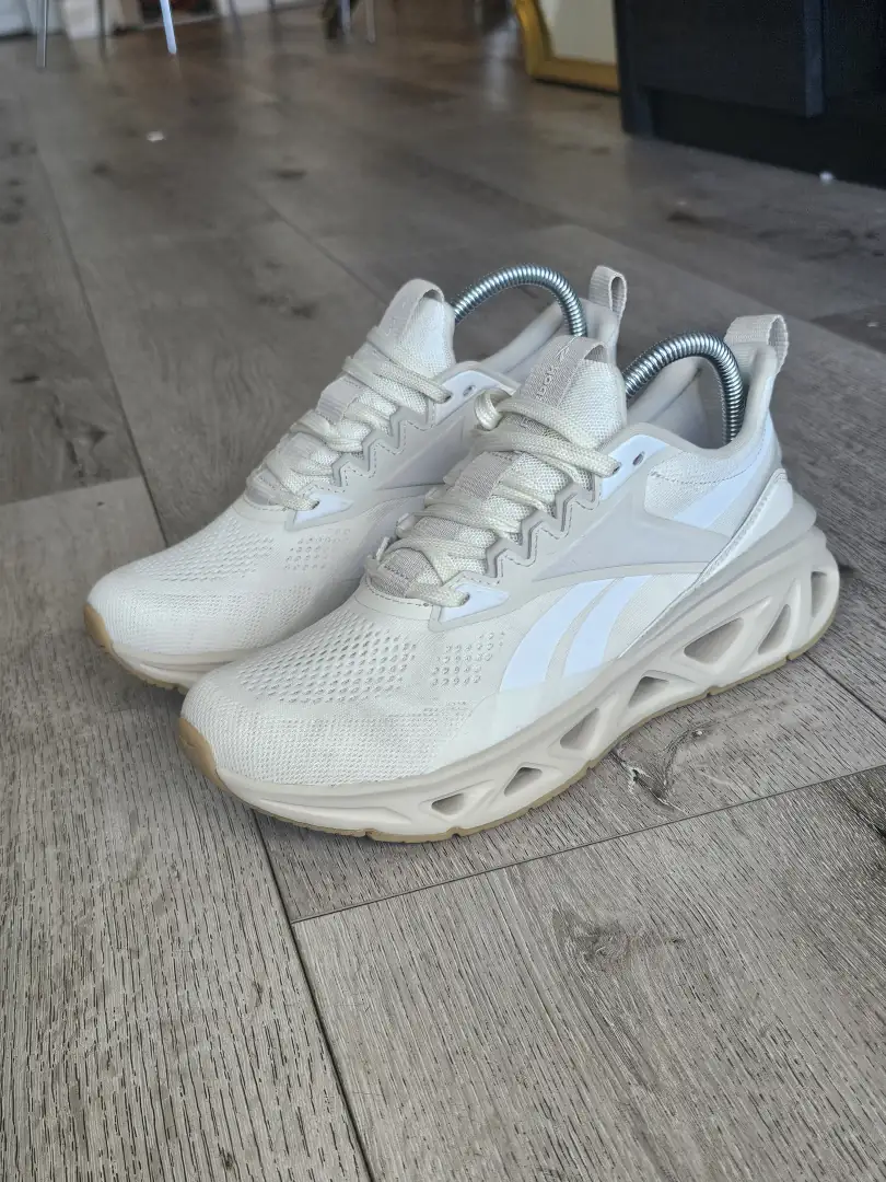 TENIS REEBOK TN198