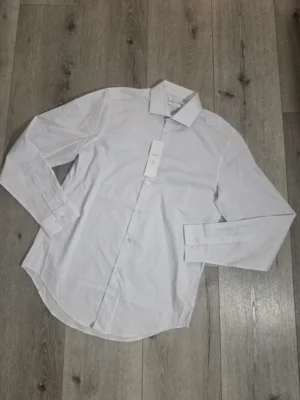 CAMISA CALVIN KLEIN CMS353